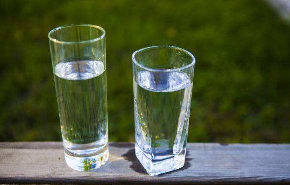 凈水器過濾后的水沒營養(yǎng)？你真以為喝水就能長胖？